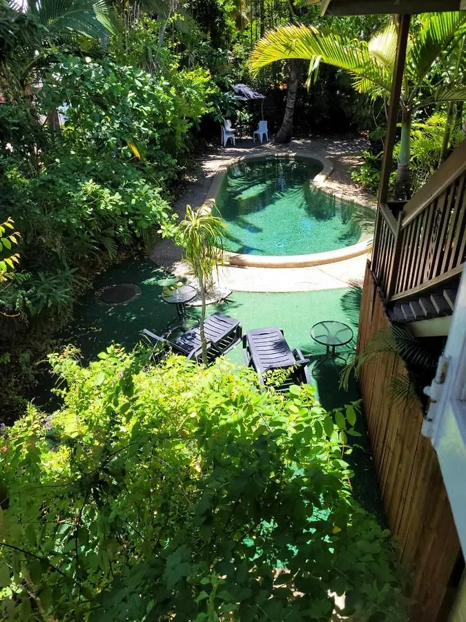 Travellers Paradise Cairns 0*,  Australia