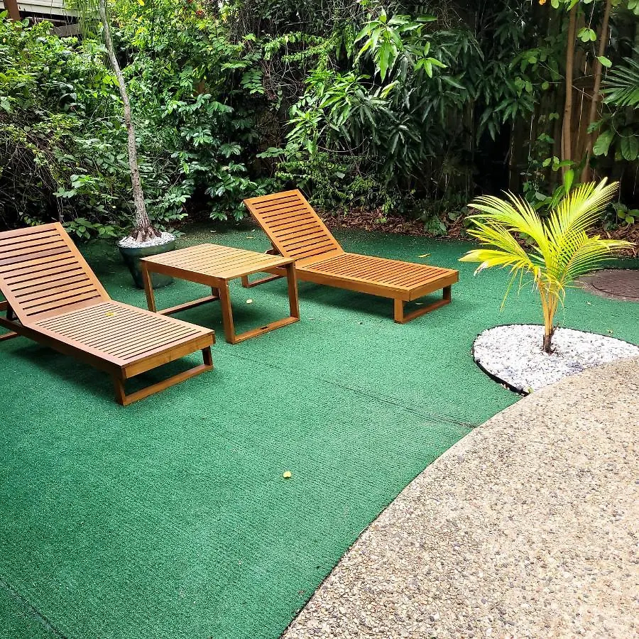 Travellers Paradise Cairns Australia