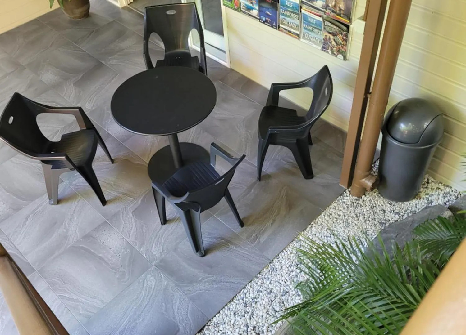 Travellers Paradise Cairns Hostel