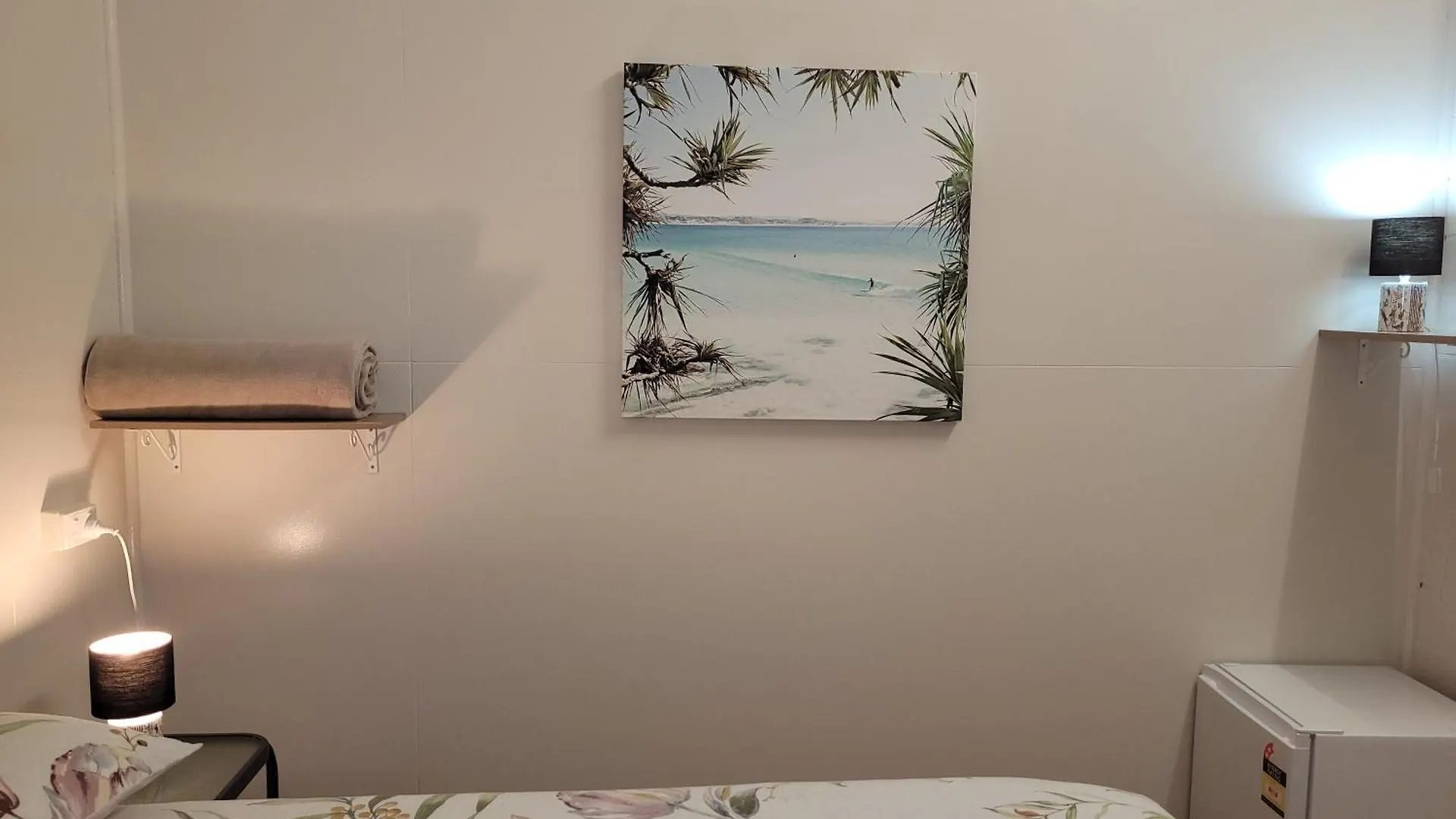Travellers Paradise Cairns Hostel